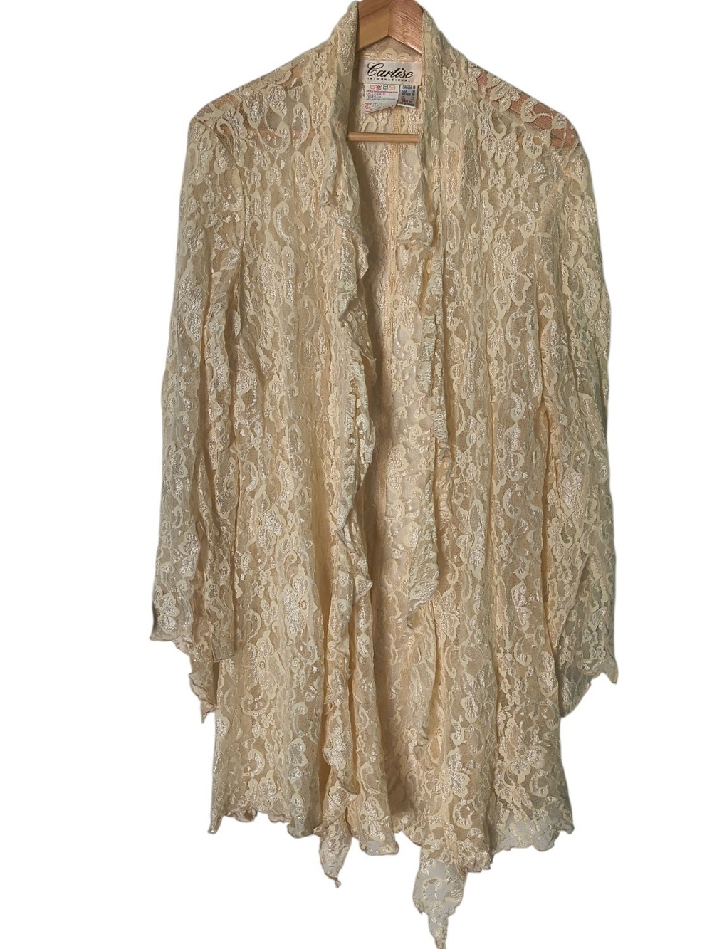Cartise Lace Kimono Cardigan in Ivory Cream